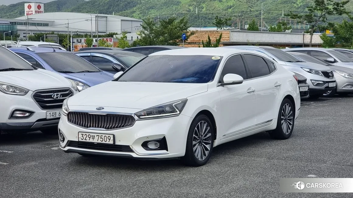 Kia Come New K7 2018 Жемчужный цвет из Кореи