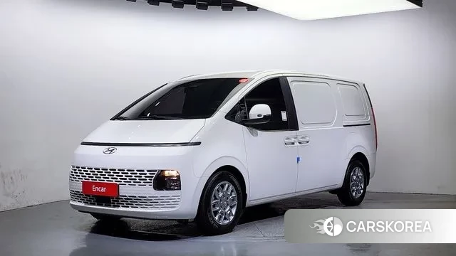 Hyundai Staria 2022 Белый из Кореи