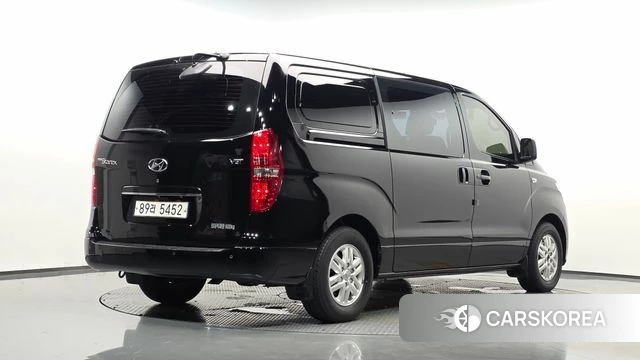 Hyundai The New Grand Starex 2019 Черный из Кореи