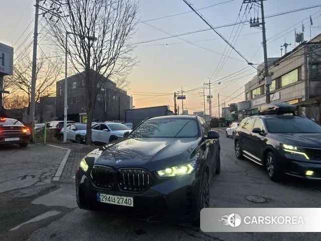 BMW X6 (G06) 2024 Черный из Кореи