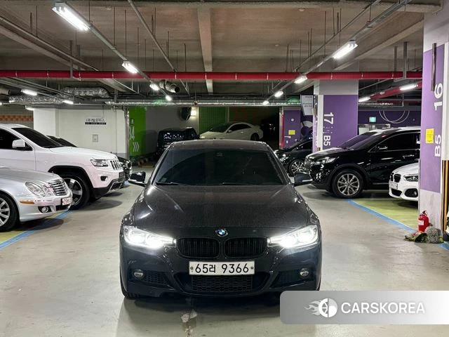 BMW 3 Series (F30) 2018 Черный из Кореи