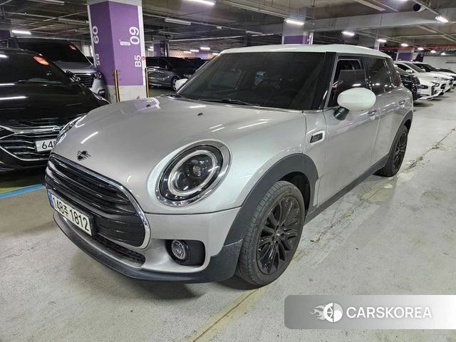 Mini Cooper Clubman 2023 Серебристо-серый из Кореи