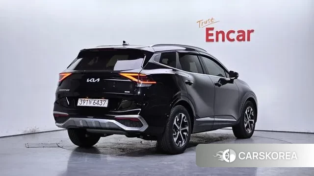 Kia Sportage 5th Generation Hybrid 2023 Черный из Кореи