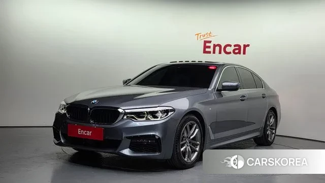 BMW 5 Series (G30) 2020 Серебристо-серый из Кореи