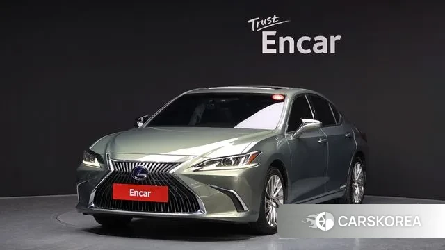 Lexus ES300h 7th generation 2018 Темно-зеленый из Кореи