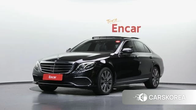 Mercedes-Benz E-Class W213 2018 Черный из Кореи