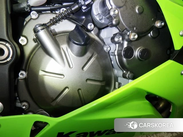 Engine photo