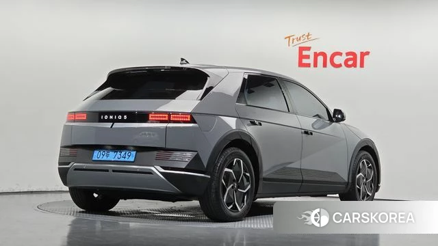 Hyundai Ionic 5 2022 Серебристо-серый из Кореи