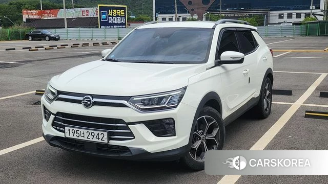 Ssangyong Beautiful Korando 2019 Белый из Кореи