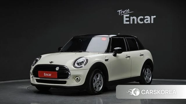 Mini Cooper 2019 Жемчужный цвет из Кореи