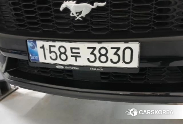 Ford Mustang 7th Generation 2024 Черный из Кореи