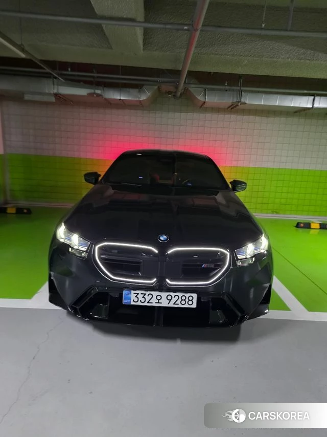BMW M5 (G90) 2026 Черный из Кореи