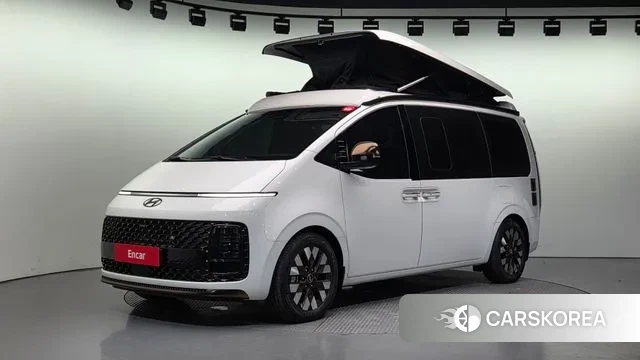 Hyundai Staria 2023 Белый из Кореи