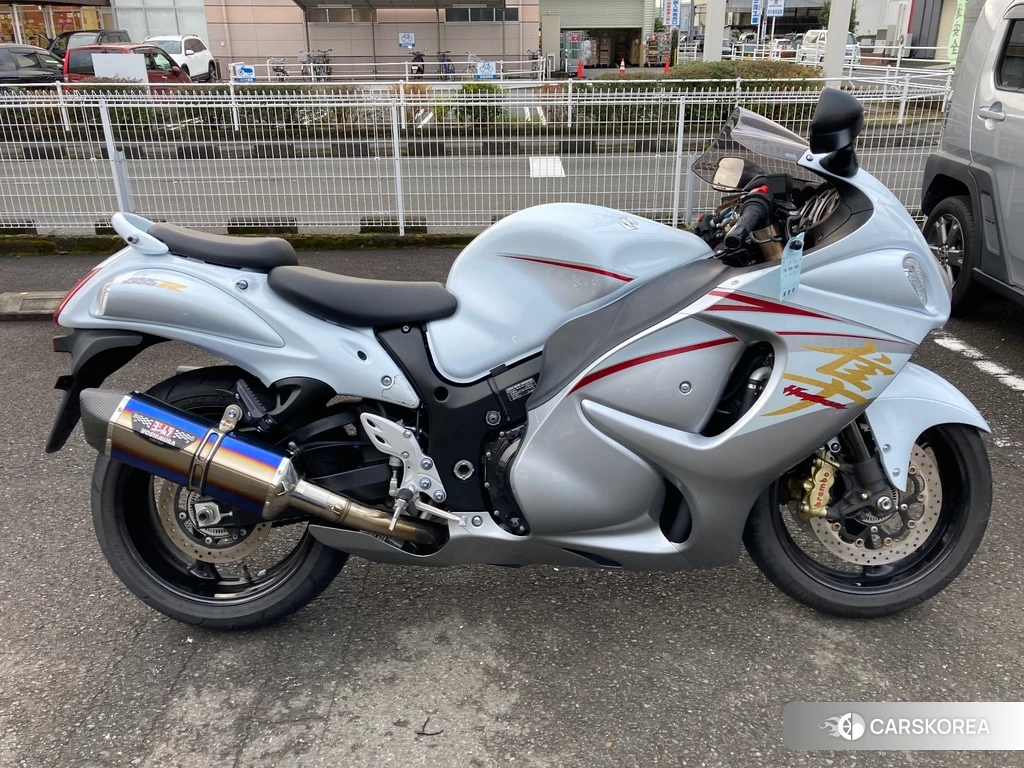 Проданный Suzuki GSX1300R HAYABUSA 2016 из Японии