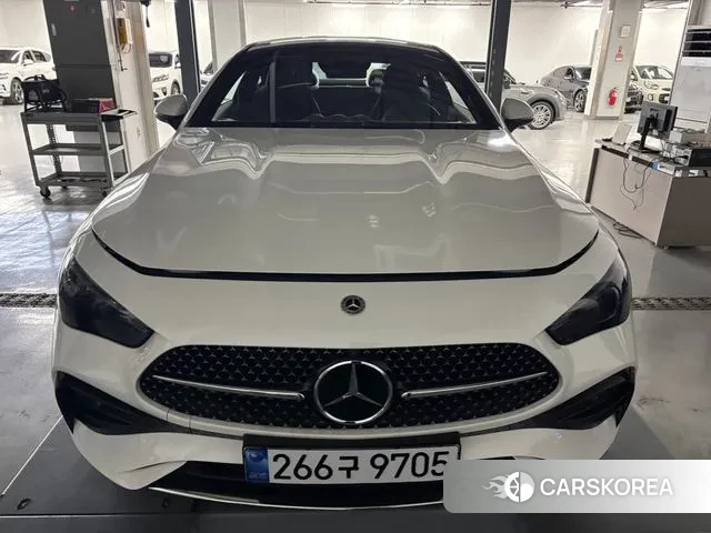 Mercedes-Benz CLE-Class C236 2025 Белый из Кореи