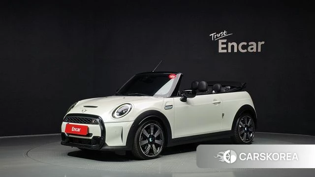 Mini Cooper S Convertible 2023 Белый из Кореи