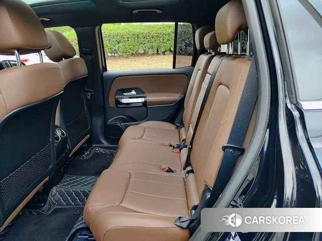 Mercedes-Benz GLB 2023 Черный из Китая