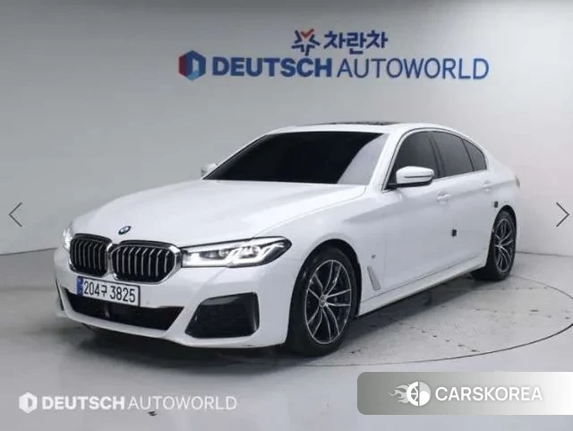 BMW 5 Series (G30) 2023 Белый из Кореи