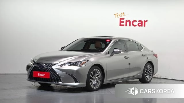 Lexus ES300h 7th generation 2021 Песочный из Кореи