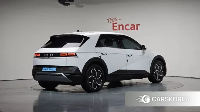 Hyundai Ionic 5 2021 Белый из Кореи