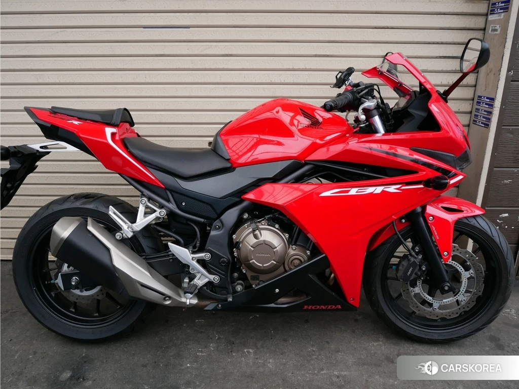 Проданный Honda CBR400R ABS 2016 из Японии
