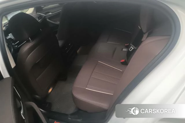 BMW 5 series PHEV 2021 Белый из Китая