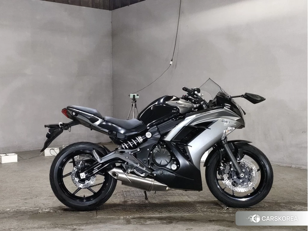 Проданный Kawasaki NINJA 400 2015 из Японии