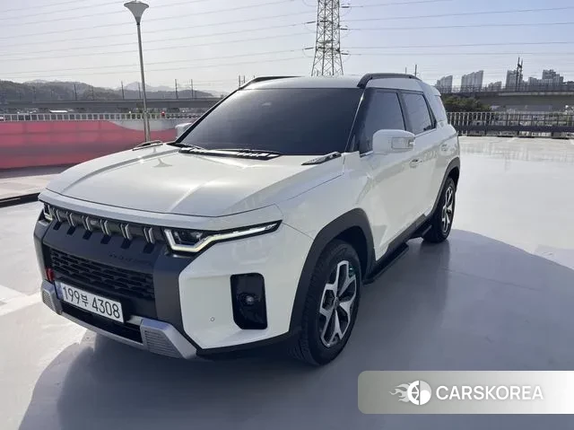 Ssangyong Torres 2023 Белый из Кореи