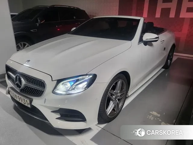 Mercedes-Benz E-Class W213 2018 Белый из Кореи