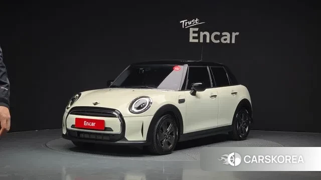 Mini Cooper 2022 Жемчужный цвет из Кореи