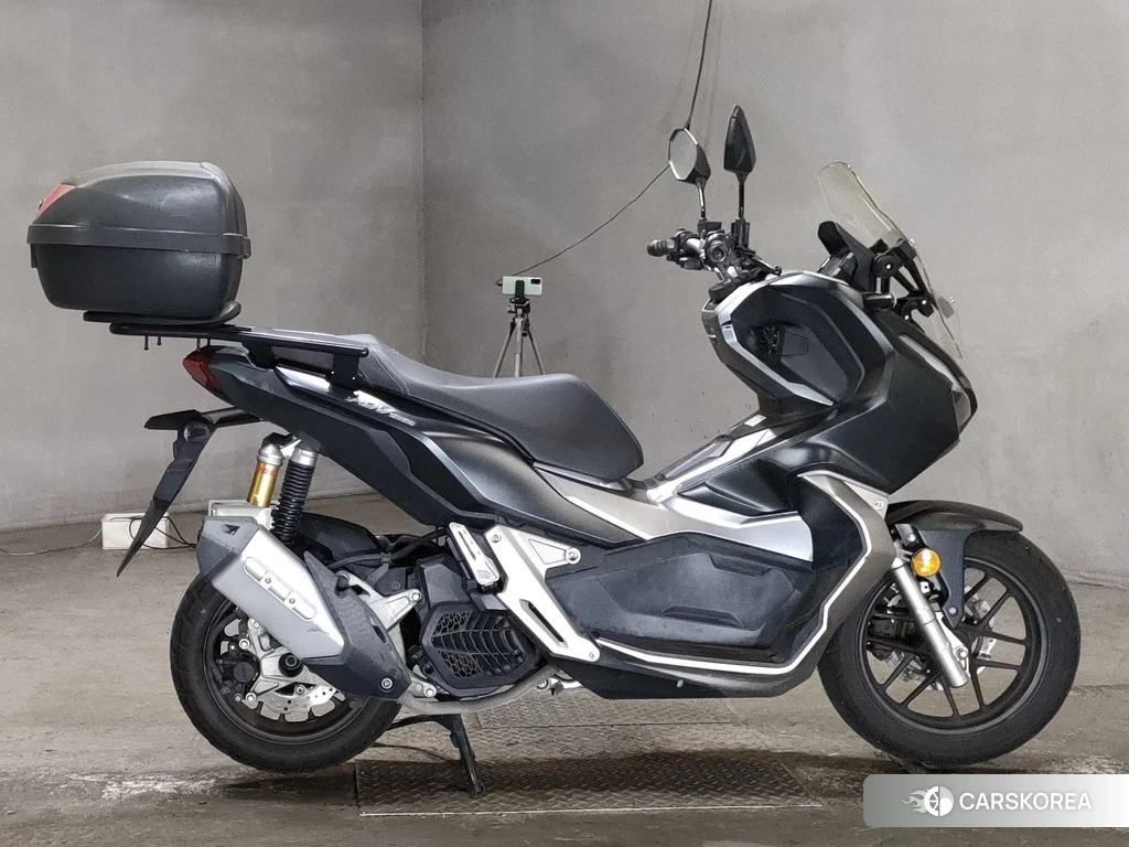 Проданный Honda ADV150 2019 из Японии, фото 2