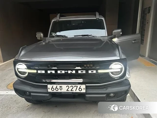 Ford Bronco 6th Generation 2022 Серый из Кореи