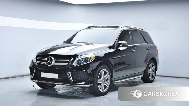Mercedes-Benz GLE - Class W166 2018 Черный из Кореи