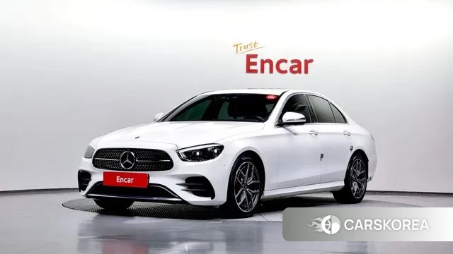 Mercedes-Benz E-Class W213 2020 Белый из Кореи