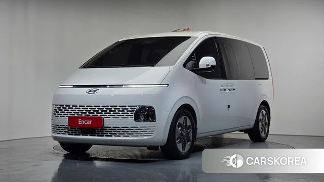 Hyundai Staria 2022 Белый из Кореи