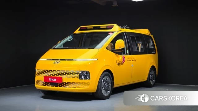 Hyundai Staria 2022 Желтый из Кореи