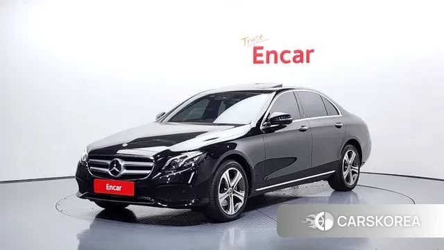Mercedes-Benz E-Class W213 2019 Черный из Кореи