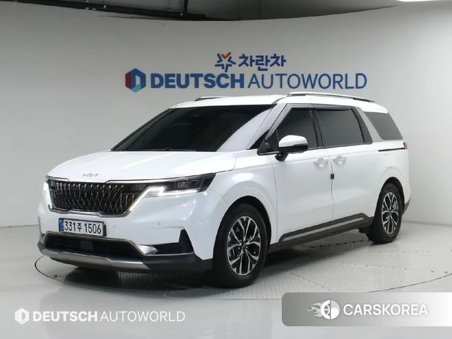 Kia Carnival 4th generation 2022 Белый из Кореи