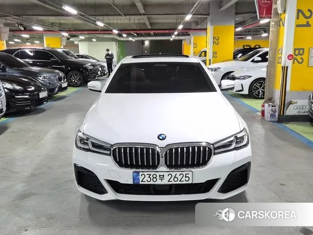 BMW 5 Series (G30) 2021 Белый из Кореи