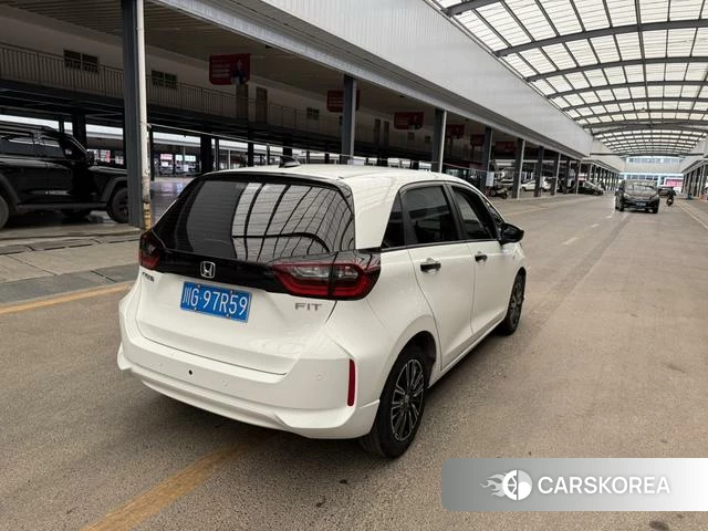 Honda Fit 2023 Белый из Китая