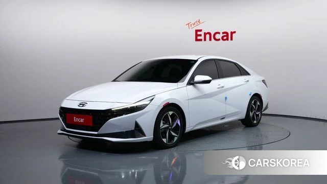 Hyundai Avante Hybrid (CN7) 2021 Белый из Кореи