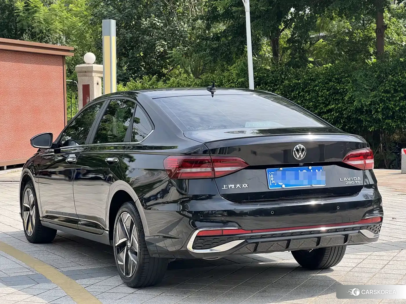 Volkswagen Lavida 2022 Черный из Китая