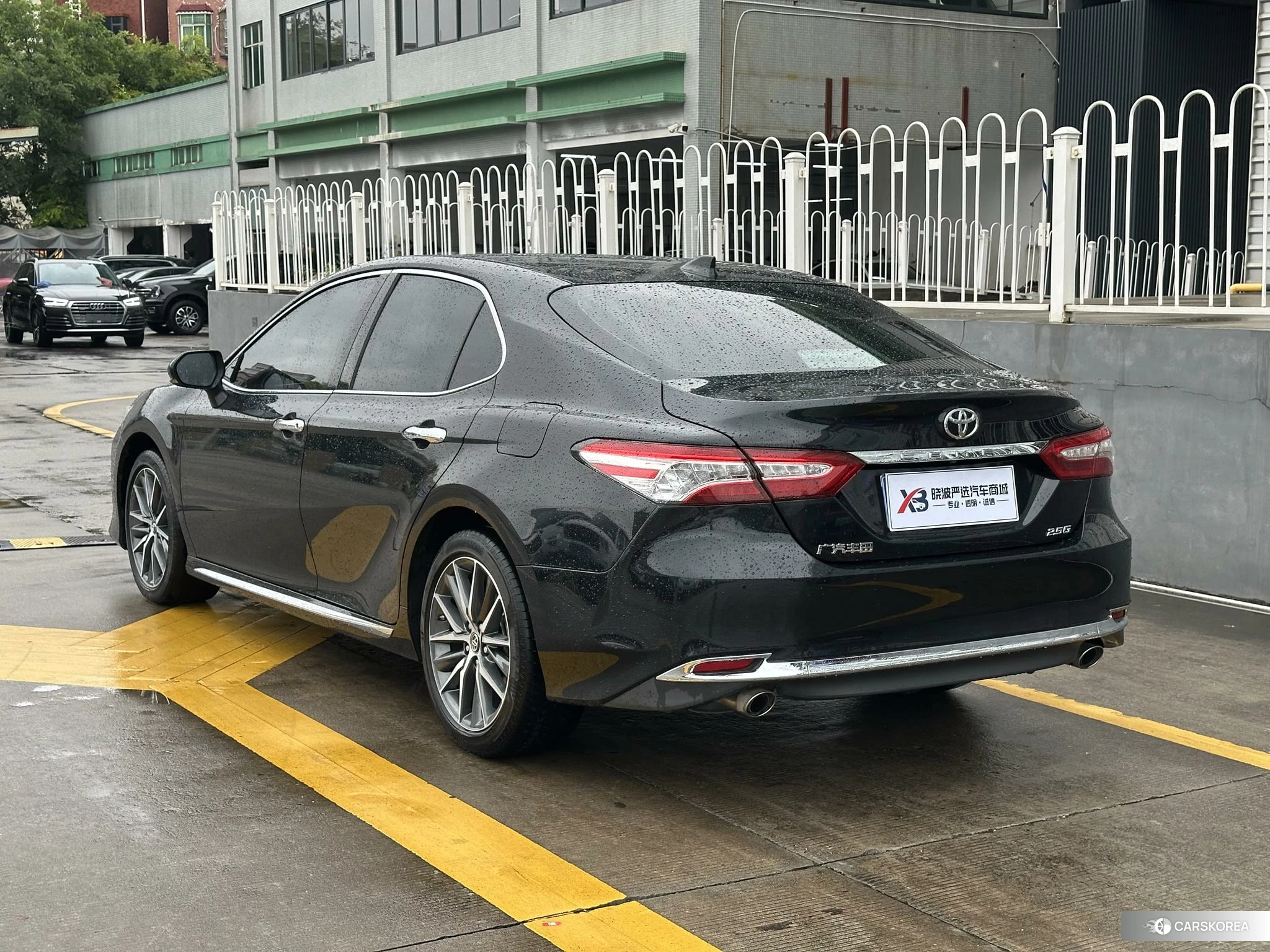 Toyota Camry 2023 Черный из Китая