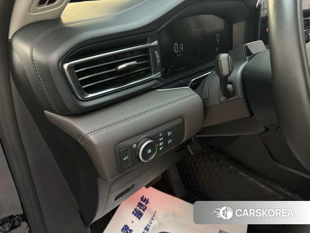 Ford Explorer 2024 Черный из Китая