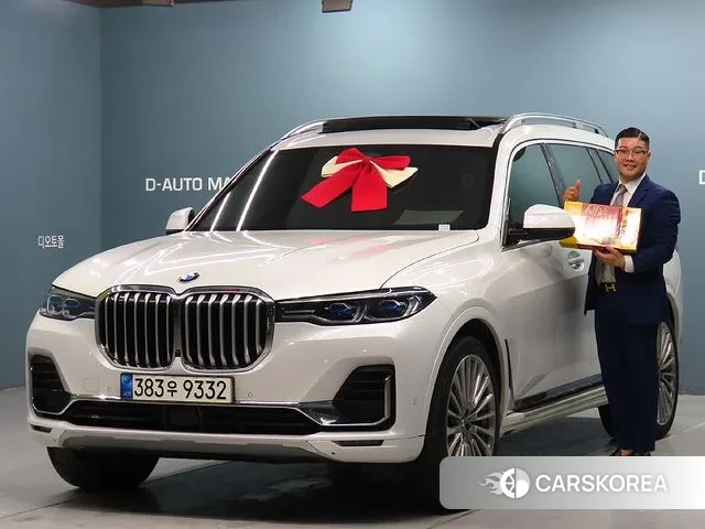 BMW X7 (G07) 2022 Белый из Кореи