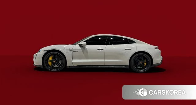 Porsche Taycan 2023 Белый из Кореи