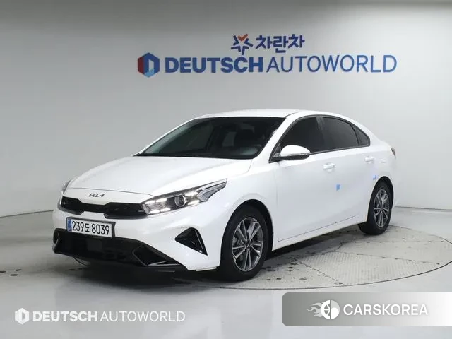 Kia The New K3 2nd generation 2021 Белый из Кореи