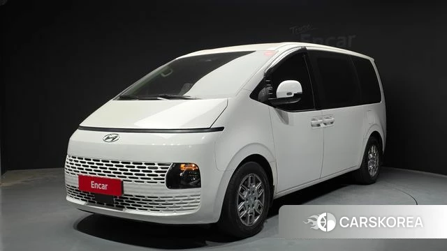 Hyundai Staria 2023 Белый из Кореи