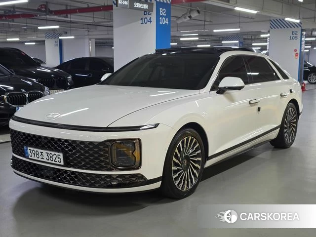 Hyundai Grandeur Hybrid (GN7) 2023 Белый из Кореи