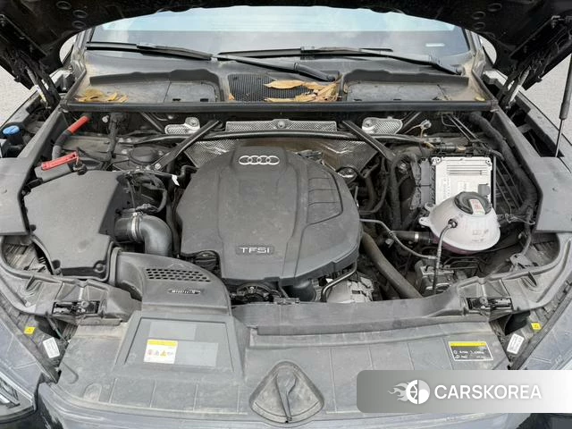 Audi Q5L Sportback 2023 Черный из Китая
